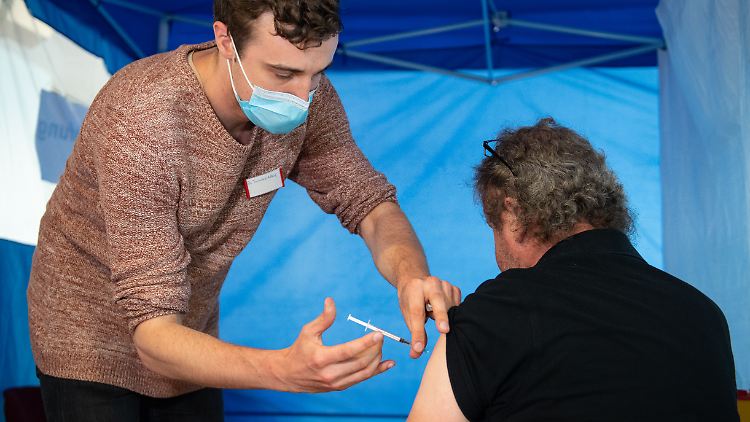 Sachsen ist beim Thema Impfen weiterhin Schlusslicht im bundesweiten Vergleich.