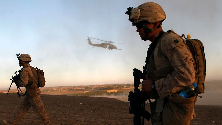 Der tote Pilot konnte US-Kampfhubschrauber vom Typ UH60 Black Hawk fliegen.