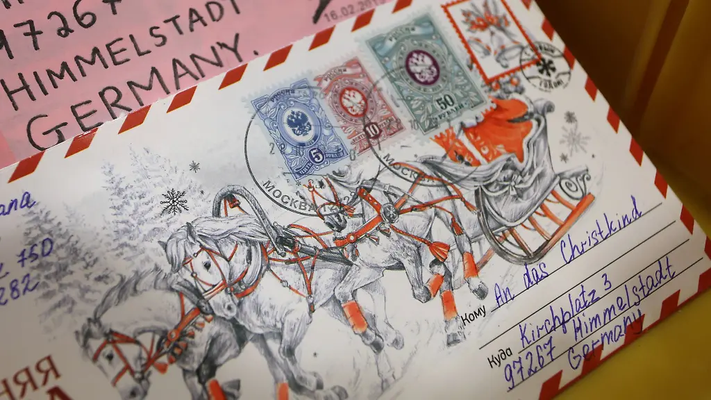 Die-Briefe-der-Kinder-kommen-aus-aller-Welt