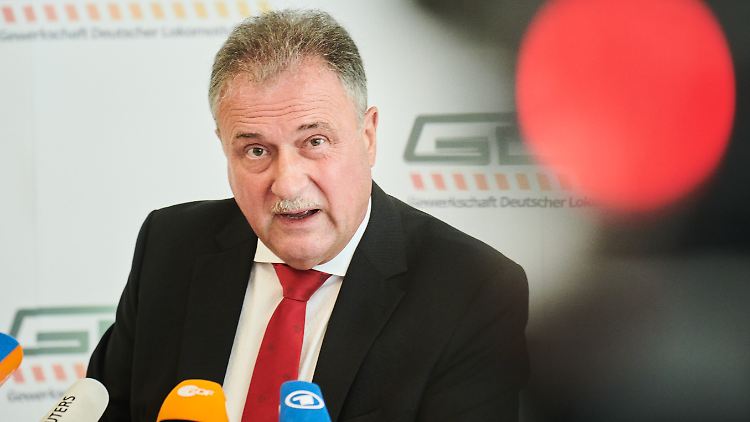 Kämpft gern mit harten Bandagen: Weselsky hat bei den Lokführern großen Rückhalt.