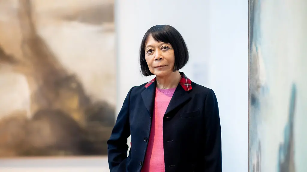 Insgesamt-75-Werke-der-japanisch-schweizerischen-Kuenstlerin-Leiko-Ikemura-sind-in-der-neuen-Ausstellung-in-der-Kunsthalle-zu-sehen