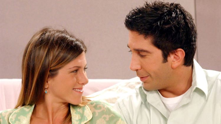 Sollen sich nun auch hinter der Kamera nähergekommen sein: Jennifer Aniston und David Schwimmer alias Rachel und Ross