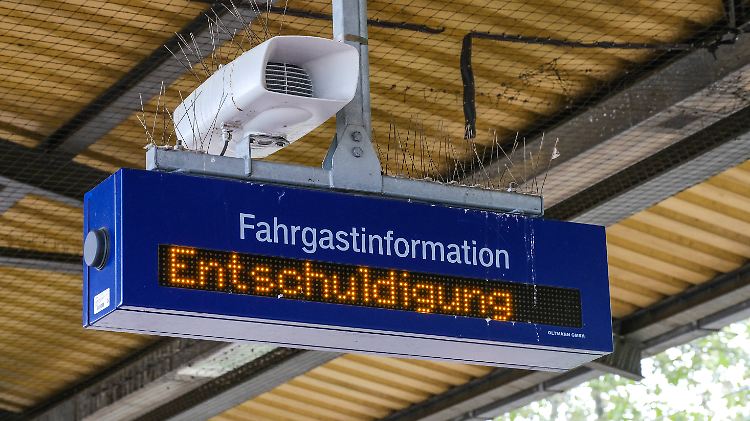 Ihre Ticketkosten zurückfordern können laut Bahn zum Beispiel Kunden, die eine gebuchte Fahrt in diesem Streikzeitraum nicht angetreten haben.