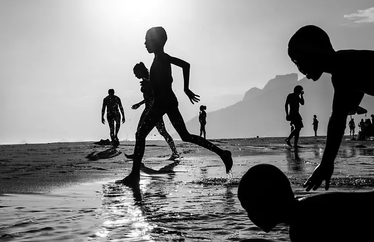 2-2172-2024-POTY-Sandra-Cattaneo-Adorno