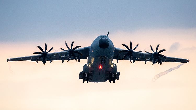 Mehrere Transportmaschinen der Bundeswehr befinden sich bereits auf dem weg nach Afghanistan.