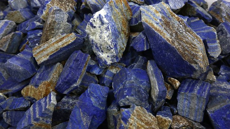 Unter der Kontrolle der Taliban wird unter anderem Lapislazuli abgebaut und exportiert.