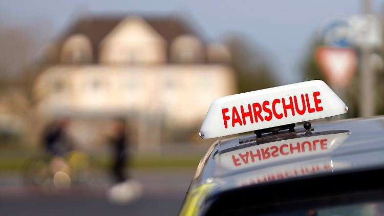 Der letzte Schritt zum Führerschein: Die praktische Fahrprüfung. 