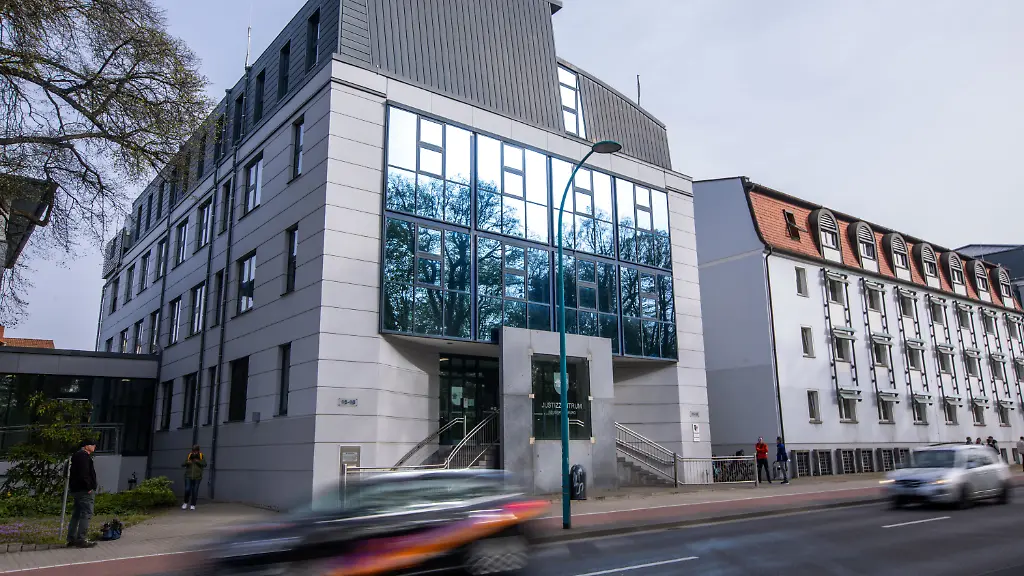 48ab23e48f68457729c96f01d19b00a2