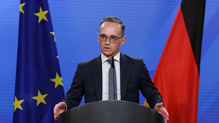 Laut Maas soll es im Tagesverlauf zwei weitere deutsche Flüge aus Kabul geben.