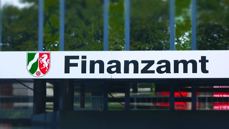 Wie hoch der Zinssatz sein darf, hat das Bundesverfassungsgericht nicht festgelegt.