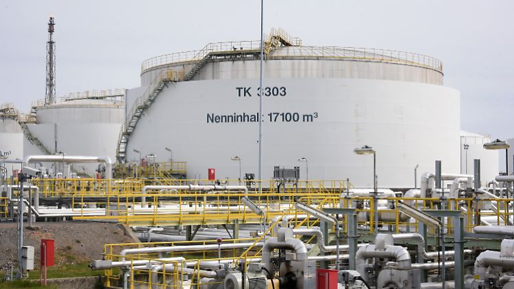 Die Chemiebranche wird in diesem Jahr voraussichtlich mehr als 200 Milliarden Euro erlösen.