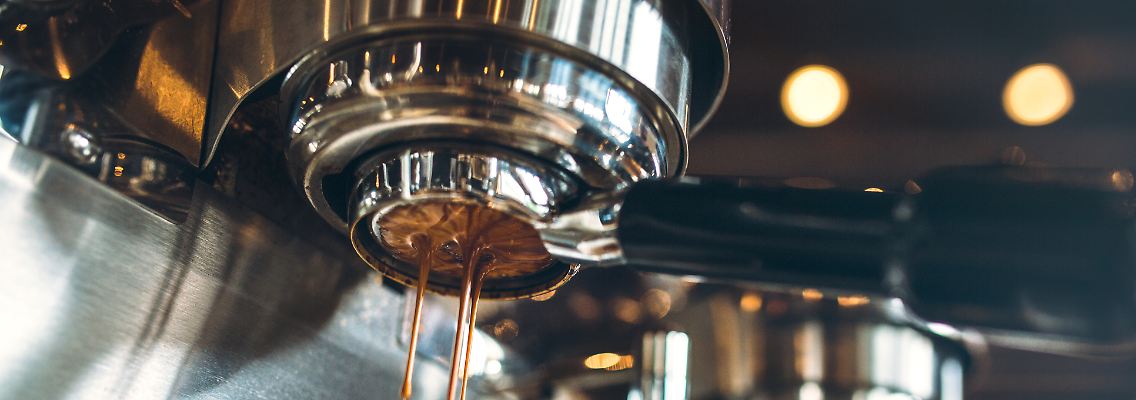 La Dolce Vita – frisch gebrühter Espresso mit einer guten Espressomaschine auch zu Hause.