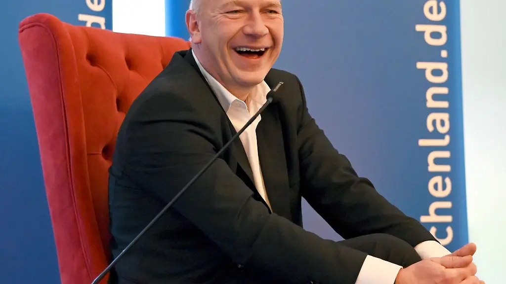 Bei-den-Berliner-Maerchentagen-hatte-der-Regierende-Buergermeister-Kai-Wegner-CDU-ausgesprochen-gute-Laune