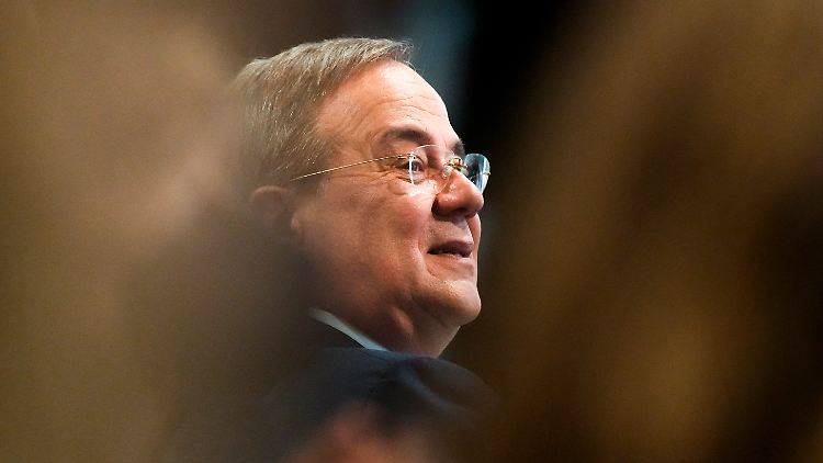Nach Aussagen von Max Otte gilt es hinter dem nominierten Kandidaten zu stehen, in diesem Fall Armin Laschet.