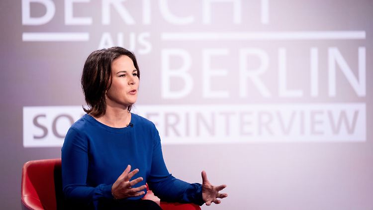 "Wir müssen das aufarbeiten", sagt Annalena Baerbock zum Rückzugsdebakel in Afghanistan.