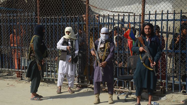 Viele ländliche Gebiete in Afghanistan haben die Taliban schon mit vernichtender Gewalt unter ihre Kontrolle gebracht