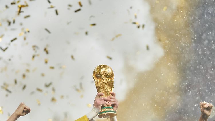 Die Weltmeisterschaft der Männer ist das größte Turnier der FIFA.
