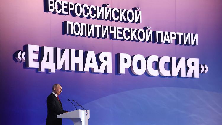 Putin bei einer Wahlkampfveranstaltung seiner Partei Geeintes Russland.