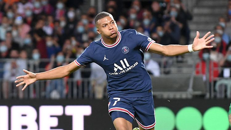 Kylian Mbappé jubelt vorerst weiter für PSG.