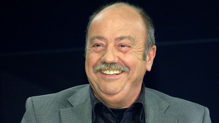 Stratmann wurde 73 Jahre alt.