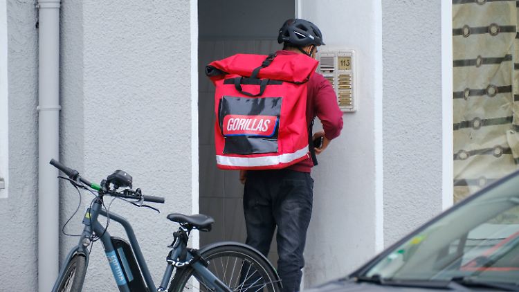 Gorillas bringt Lebensmittel innerhalb von wenigen Minuten an die Haustür.