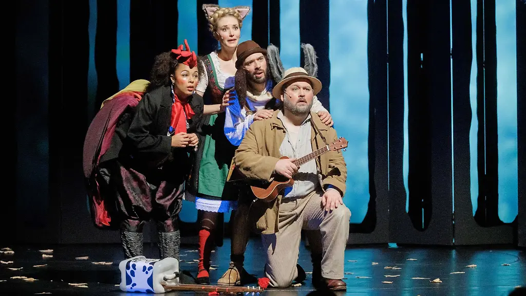 Auch-Die-Bremer-Stadtmusikanten-sind-bei-den-Weihnachtsmaerchen-der-Hamburger-Theater-zu-sehen