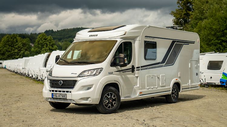 Äußerlich ist dem Knaus e-Power Drive nichts von seinem E-Antrieb anzusehen. 