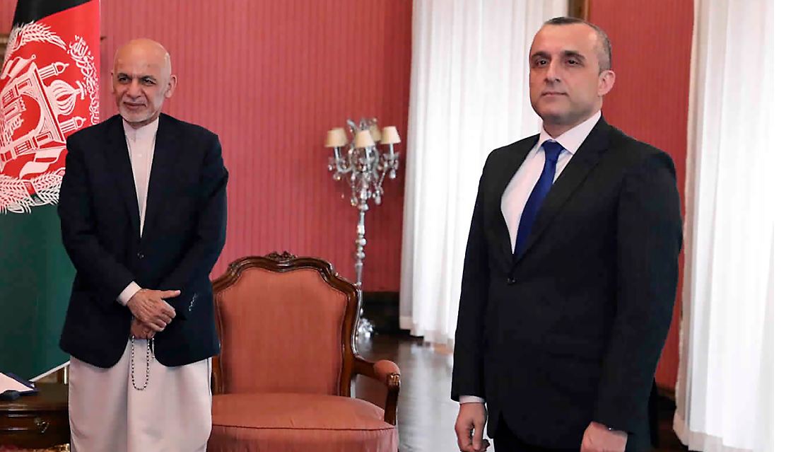 Da standen sie noch Seite an Seite: Afghanistans Ex-Präsident Ashraf Ghani und sein Vize Amrullah Saleh im Jahr 2020. Ghani ist ins Ausland geflohen, Saleh will aus einem Versteck heraus den Widerstand gegen die Taliban organisieren.
