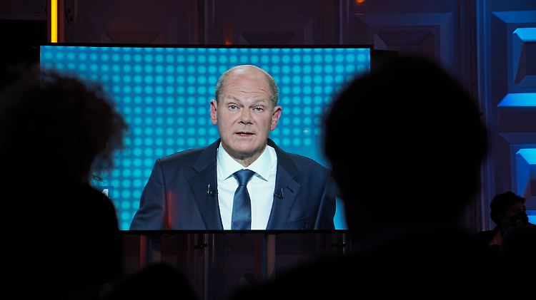 Bei den Zuschauern kam Olaf Scholz einer ersten Umfrage zufolge am besten an.