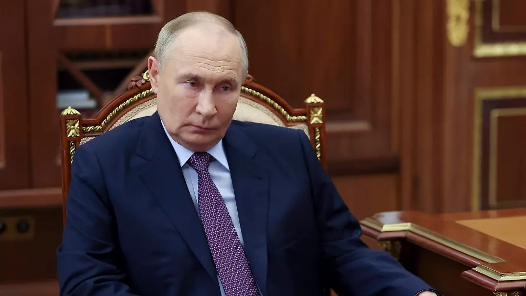 acfac68d9a98d1f9877d8c9e9b61e352