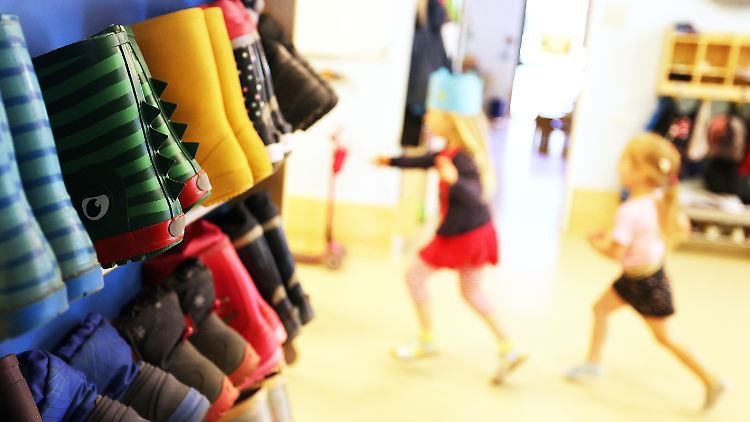 Nach dem Tod eines Fünfjährigen wurden Kindergartenkinder und Mitarbeitende der Kita von Seelsorgern betreut.