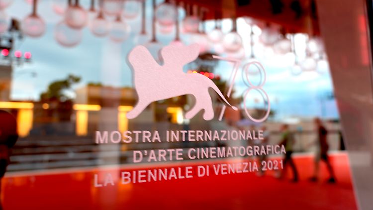 Venedig hat sich für die Filmfestspiele herausgeputzt.