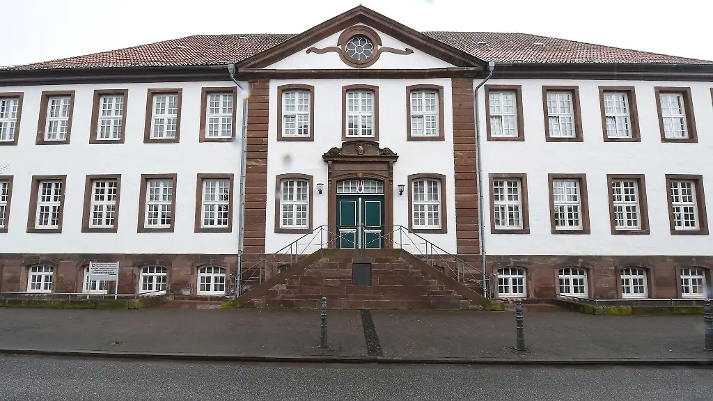 Die-KZ-Gedenkstaette-in-Moringen-teilte-den-Tod-des-Zeitzeugen-Ernst-Blajs-mit