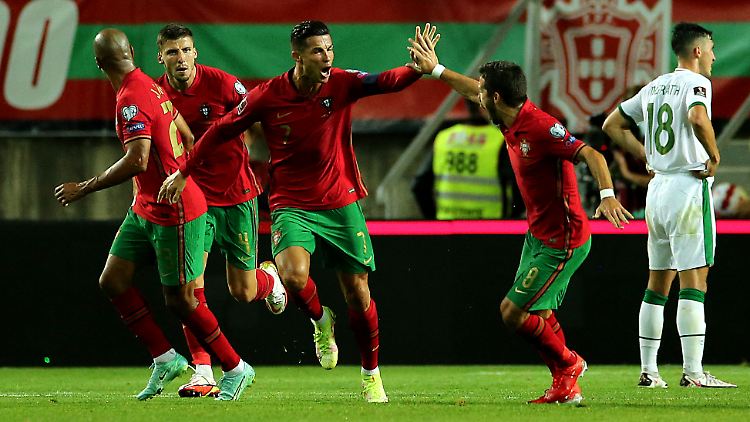 Mit 111 Länderspieltoren ist Cristiano Ronaldo neuer Rekordhalter.