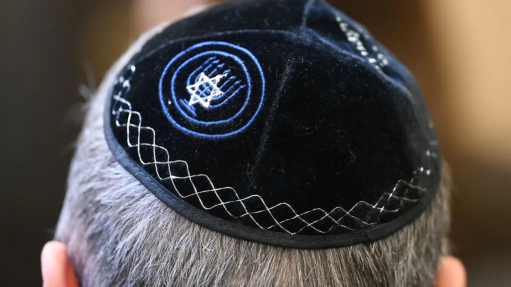 Die-Zahl-der-Angriffe-gegen-Juedinnen-und-Juden-hat-sich-erhoeht