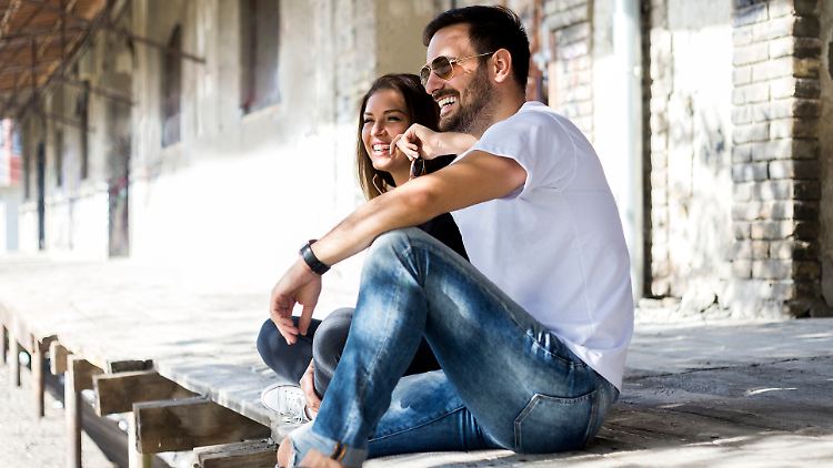 Diese fünf Kriterien sind beim Jeans-Kauf entscheidend.