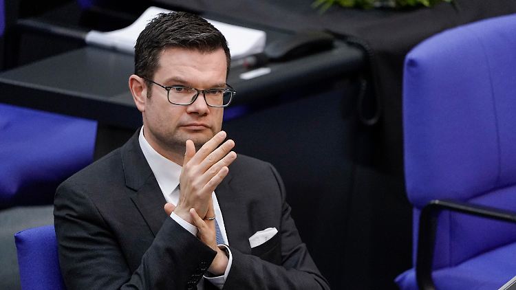 "Die anderen wollen uns ja mit an Bord haben", ist sich Buschmann sicher.