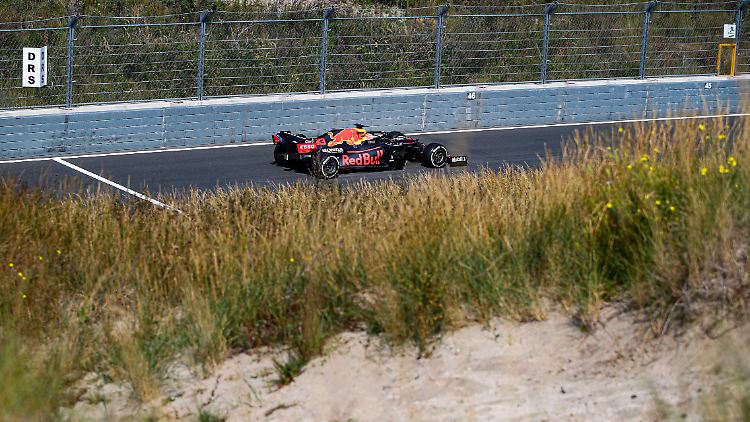 Der Kurs in Zandvoort führt direkt durch die Dünen. 