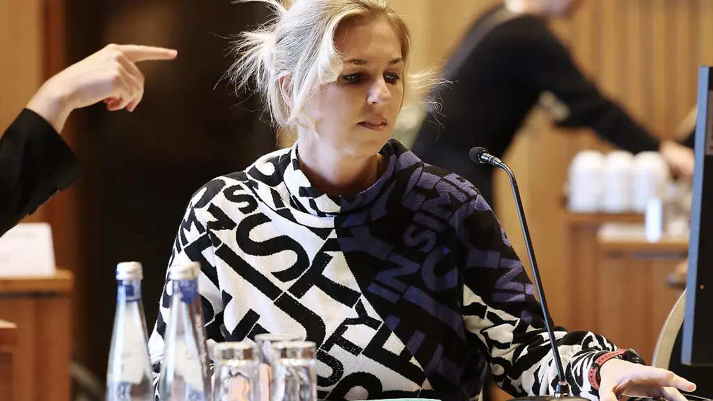 In-der-Richteraffaere-wird-die-Beurteilung-aufgehoben-hiess-es-von-Staatssekretaerin-Lesmeister