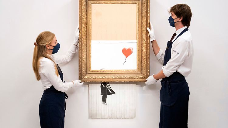 Aus "Girl with Ballon" wurde "Love is in the Bin".