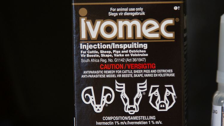 Ivermectin wird vor allem in der Tiermedizin eingesetzt, um Parasiten und Würmer abzutöten.