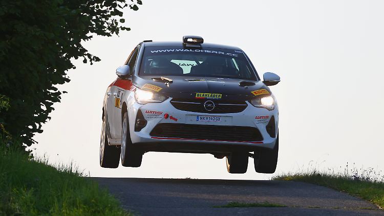Das Duo Merkel/Kiefer gewinnt die stark besetzte RC4-Klasse.