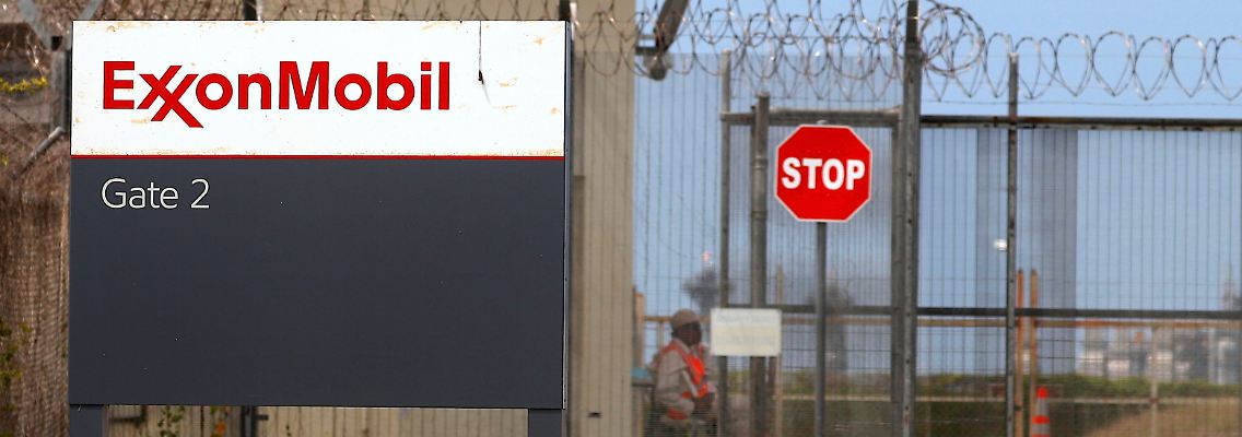 2019-01-16T231147Z_1220506953_RC1E578EF080_RTRMADP_3_PAPUA-LNG-EXXON-MOBIL.JPG