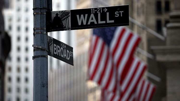 Das Auf und Ab der Pandemie wird den Handel an der Wall Street weiter begleiten.