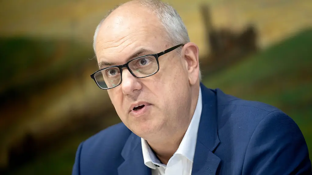 Bremens-Regierungschef-warnt-vor-Stillstand-vor-der-Neuwahl