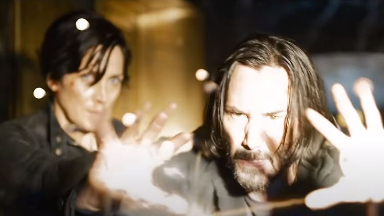 Keanu Reeves und Carrie-Anne Moss kehren in die Matrix zurück.