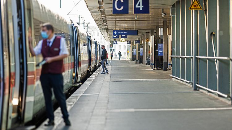 Drei Streiks der Gewerkschaft GDL mussten die Fahrgäste der Bahn schon aushalten und sich auf zahlreiche Verspätungen und Zugausfälle einstellen.