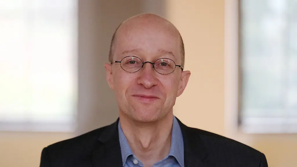 Das-Museum-unter-Leitung-von-Roland-Krischke-erhaelt-tausende-Druckgrafiken-aus-der-Sammlung-des-Galeristen-Wolfgang-Rothe