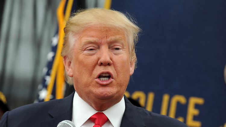 Trump hatte den Taliban im Februar 2020 einen vollständigen Truppenabzug zugesagt.