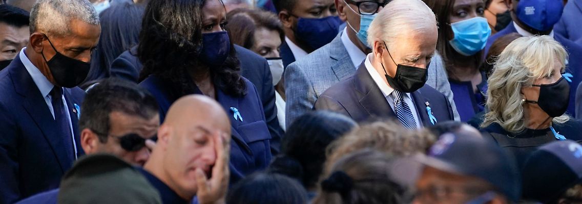 US-Präsident Biden war ebenso am Ground Zero wie der frühere Präsident Obama (l.). George W. Bush sprach in Pennsylvania. Donald Trump glänzte mit Abwesenheit.